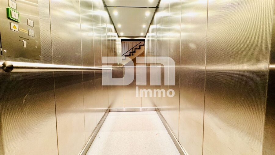 (R)eserviert!Gepflegte Dreizimmerwohnung mit Balkon in infrastrukturell günstiger Lage - Fahrstuhl